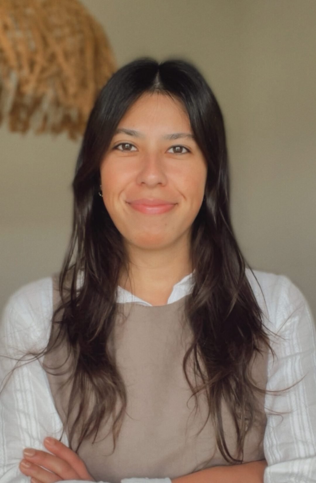 Angie Flores estudio